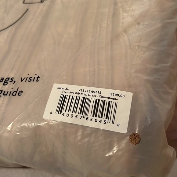 Frenchie Ribbed Midi - Picture 15 of 15